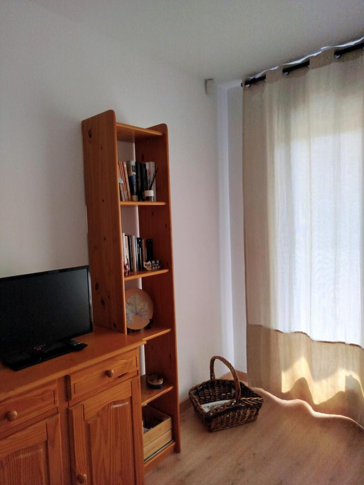 Acogedor Apartamento En Huesca Exterior photo